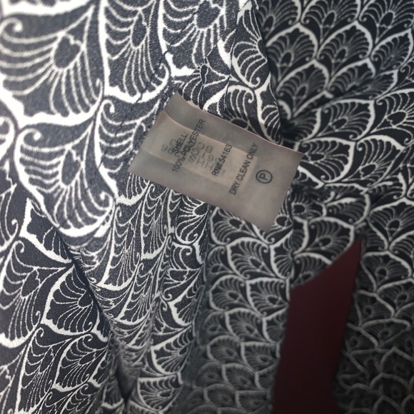 Ivanka‎ Trump Career Top | Small - Picture 2 of 4